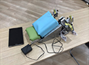リハビリロボットRAKKUN