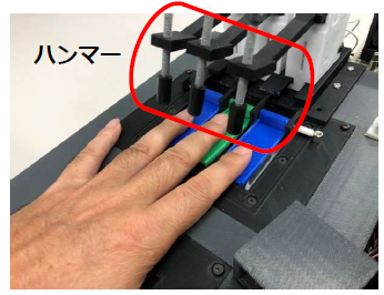 盲ろう者向け指点字および点字の練習機器